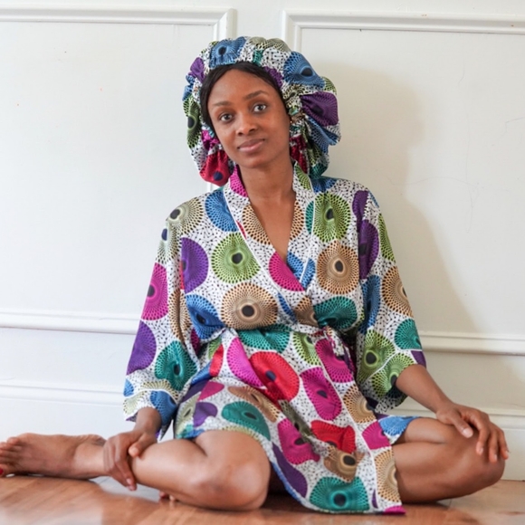 Bridal robe - Picture 3 of 4